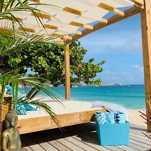 Coco Beachfront Paradise Apartment Simpson Bay