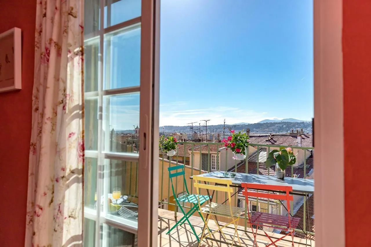 Апартаменты La Croix - F3, Terrasse Vue Panoramique, Vieux-Nice Old Town And Terrace